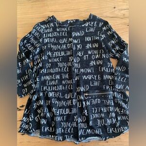 Soft Works Graffiti Sweater‎ Black White Polyester 3/4 Sleeve Women’s M Preloved
